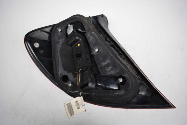 FEU ARRIERE DROIT MERCEDES - Vue 2